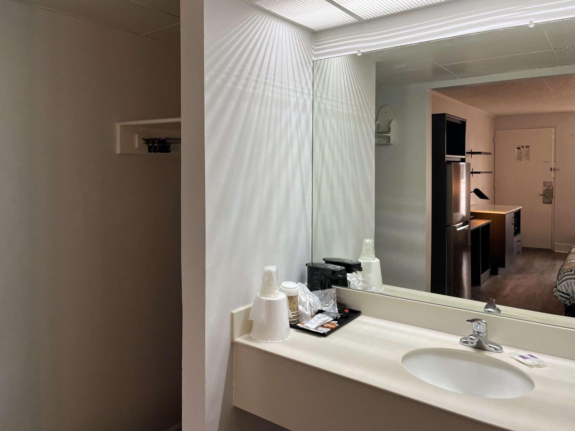 Studio 6 Suites Perry, Ga Bagian luar foto